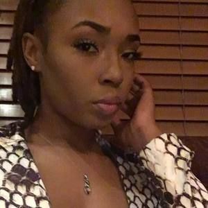 Meet your Posher, Akiyah